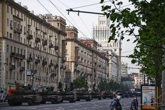 Ночная репетиция парада Победы в Москве