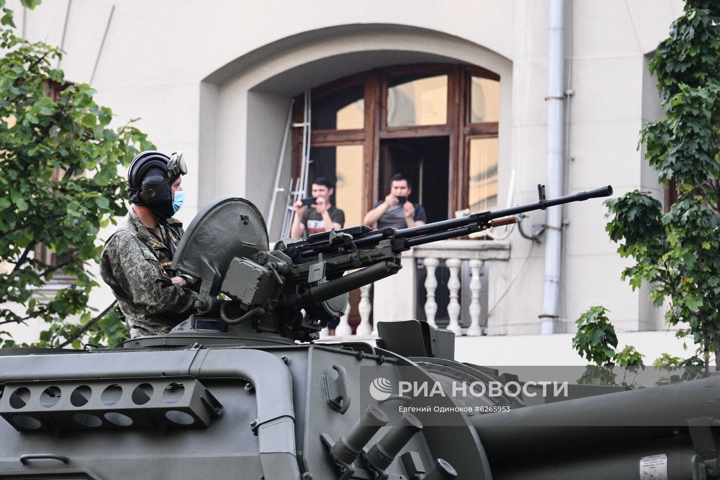 Ночная репетиция парада Победы в Москве