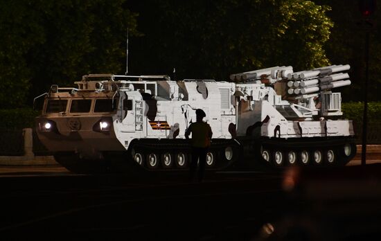 Ночная репетиция парада Победы в Москве