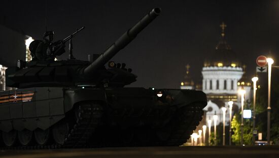 Ночная репетиция парада Победы в Москве 