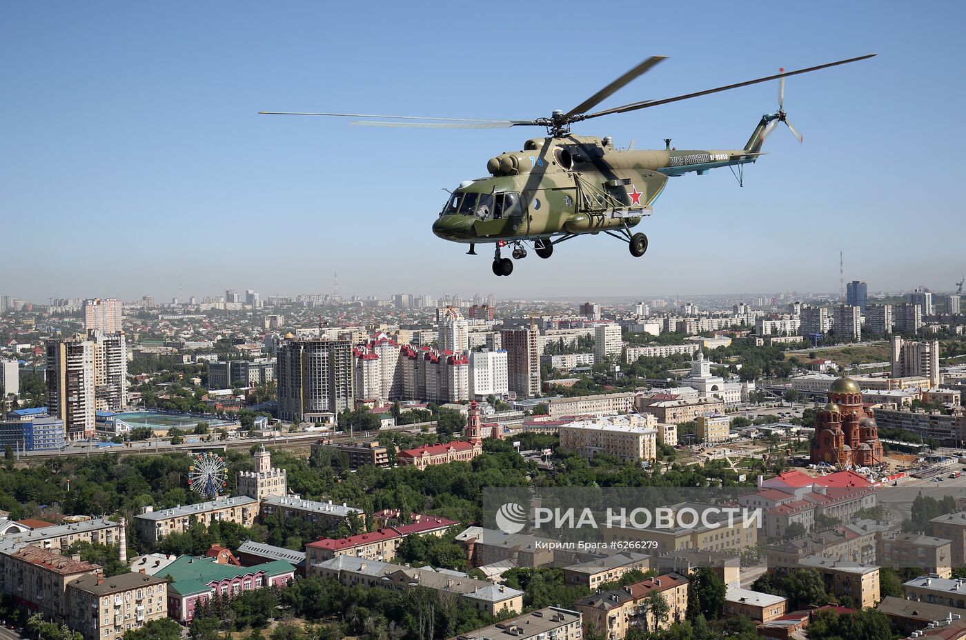 Репетиция парада Победы в городах России