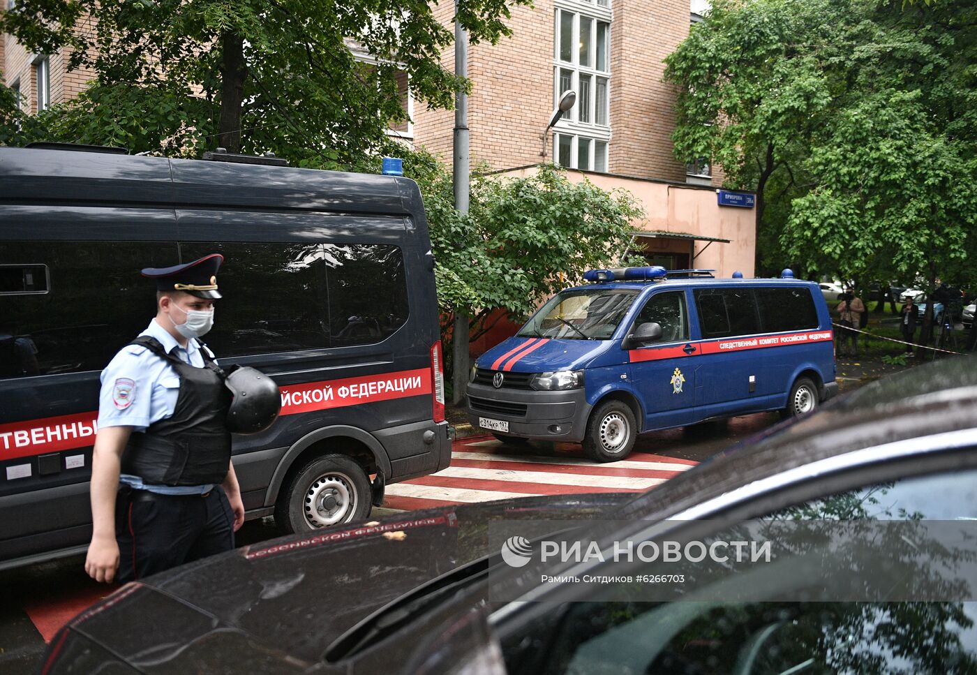  Мужчина открыл стрельбу на севере Москвы