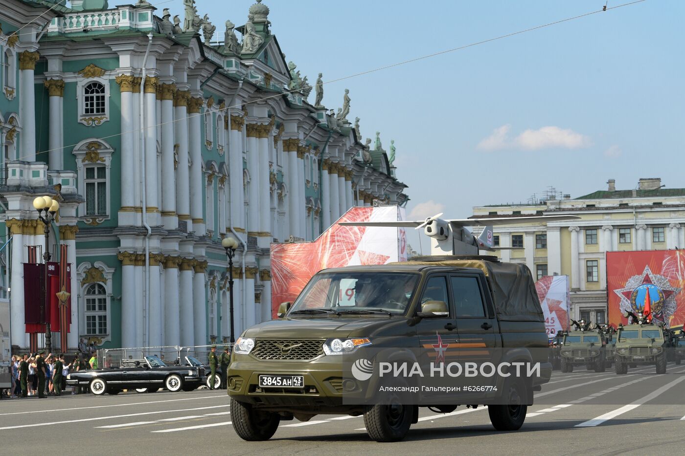 Репетиция парада Победы в городах России