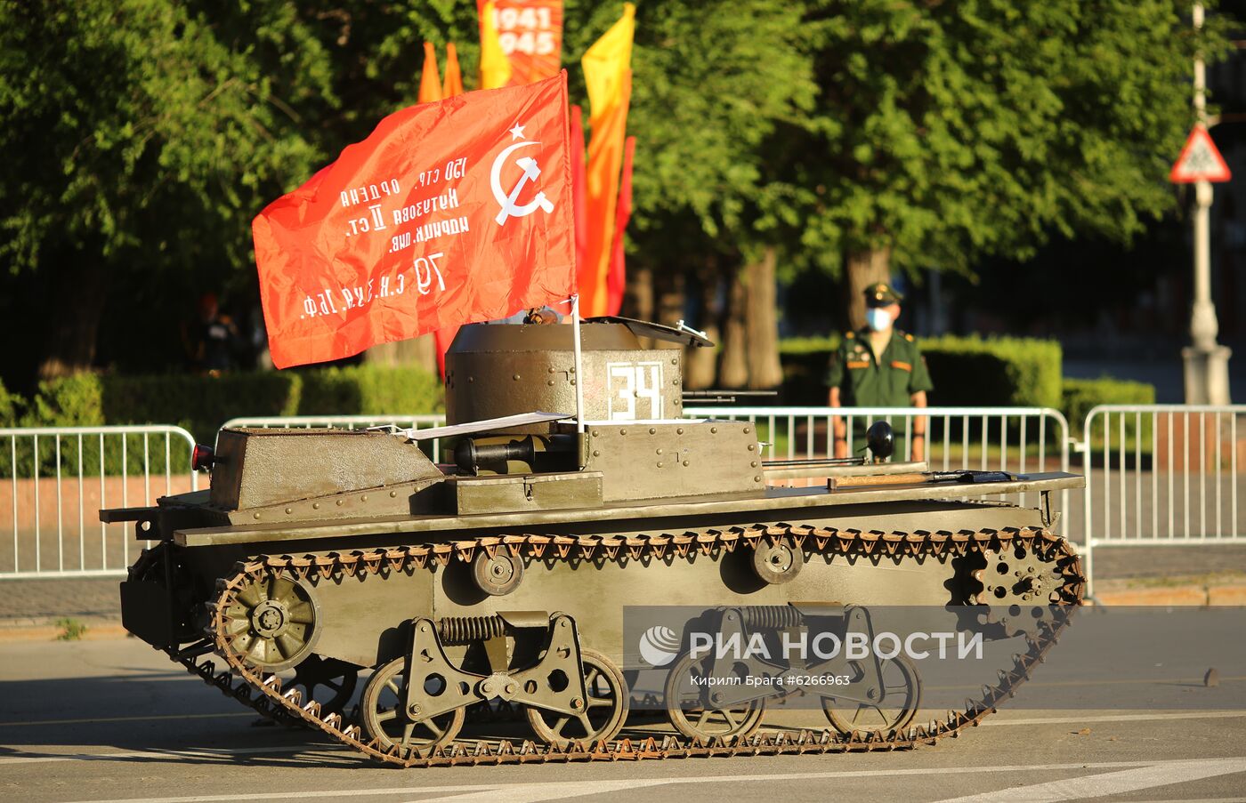Репетиция парада Победы в городах России