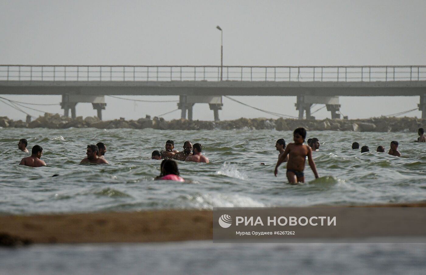 Открытие пляжного сезона в Баку