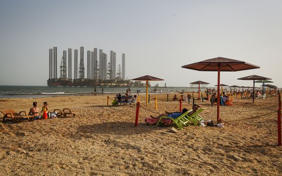 Открытие пляжного сезона в Баку