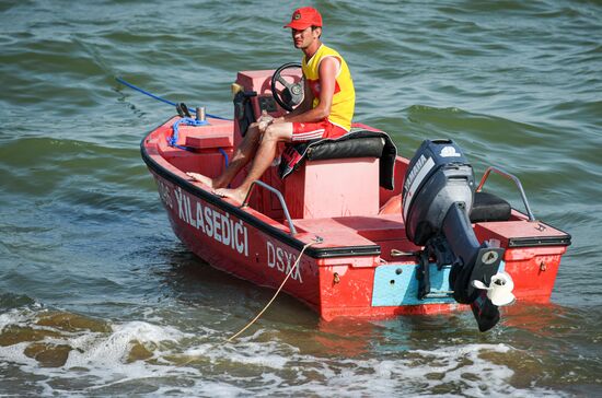 Открытие пляжного сезона в Баку