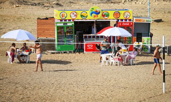 Открытие пляжного сезона в Баку