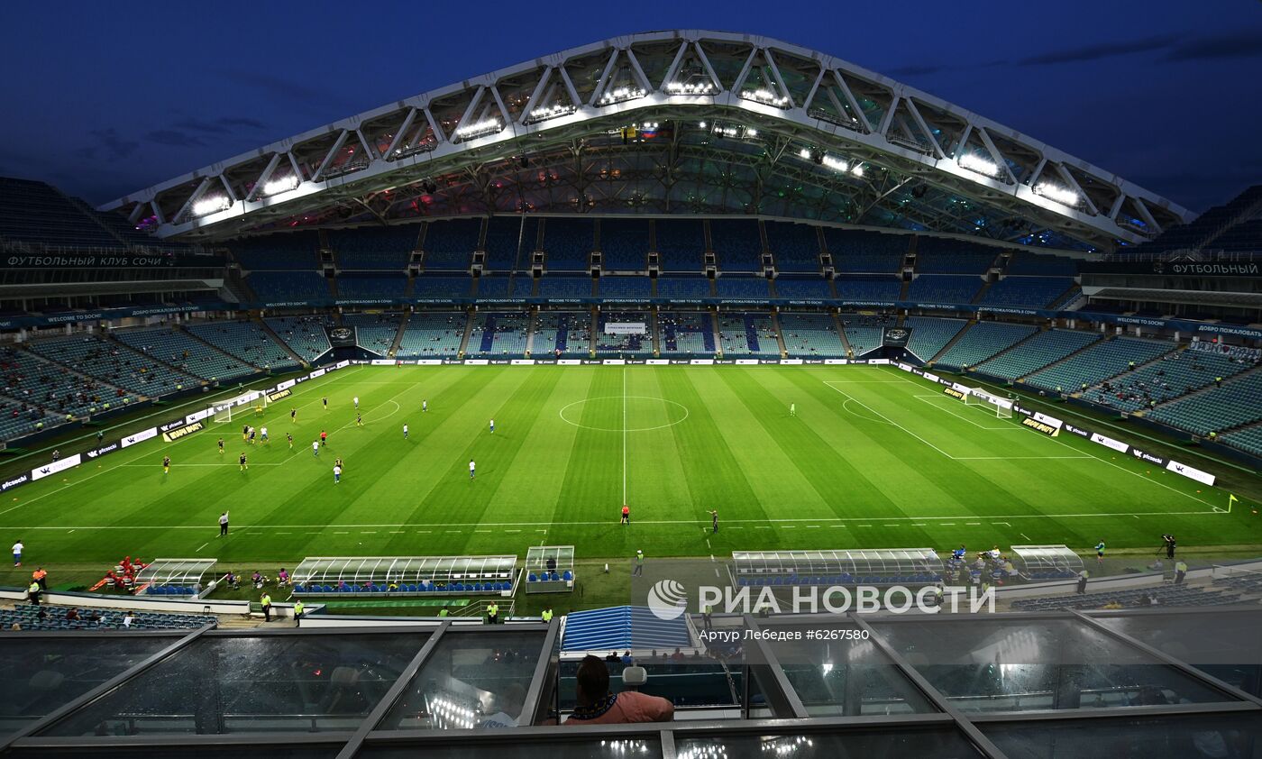 Футбол. РПЛ. Матч "Сочи" - "Ростов"