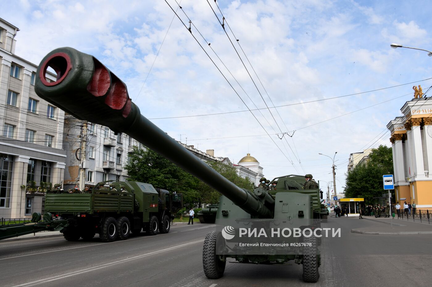 Генеральная репетиция парада Победы в городах России