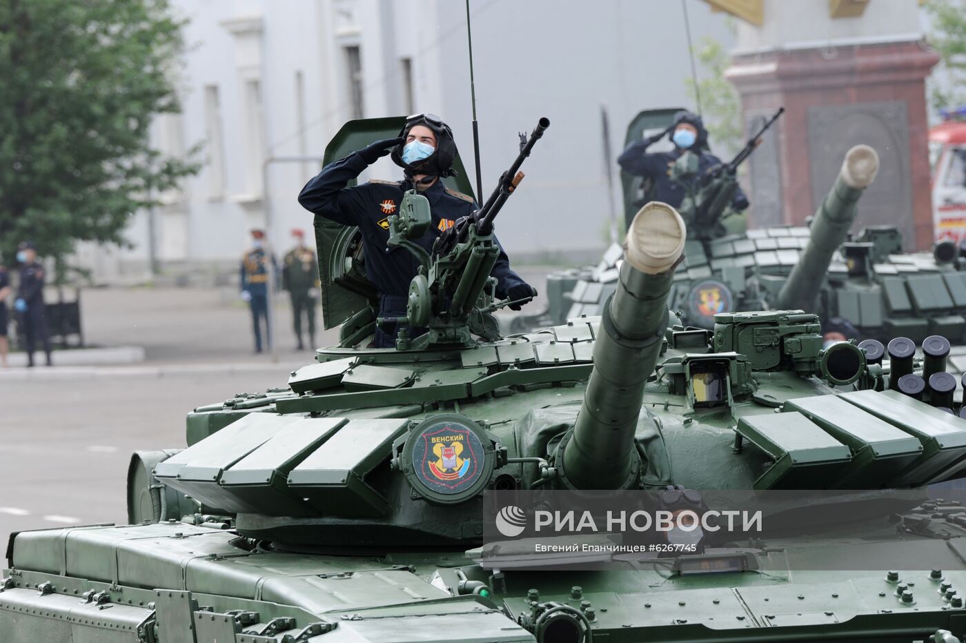 Генеральная репетиция парада Победы в городах России