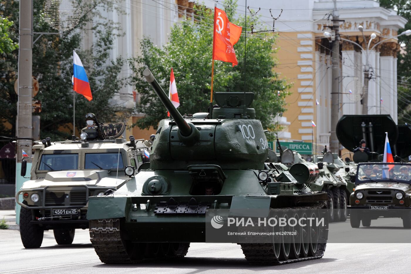 Генеральная репетиция парада Победы в городах России