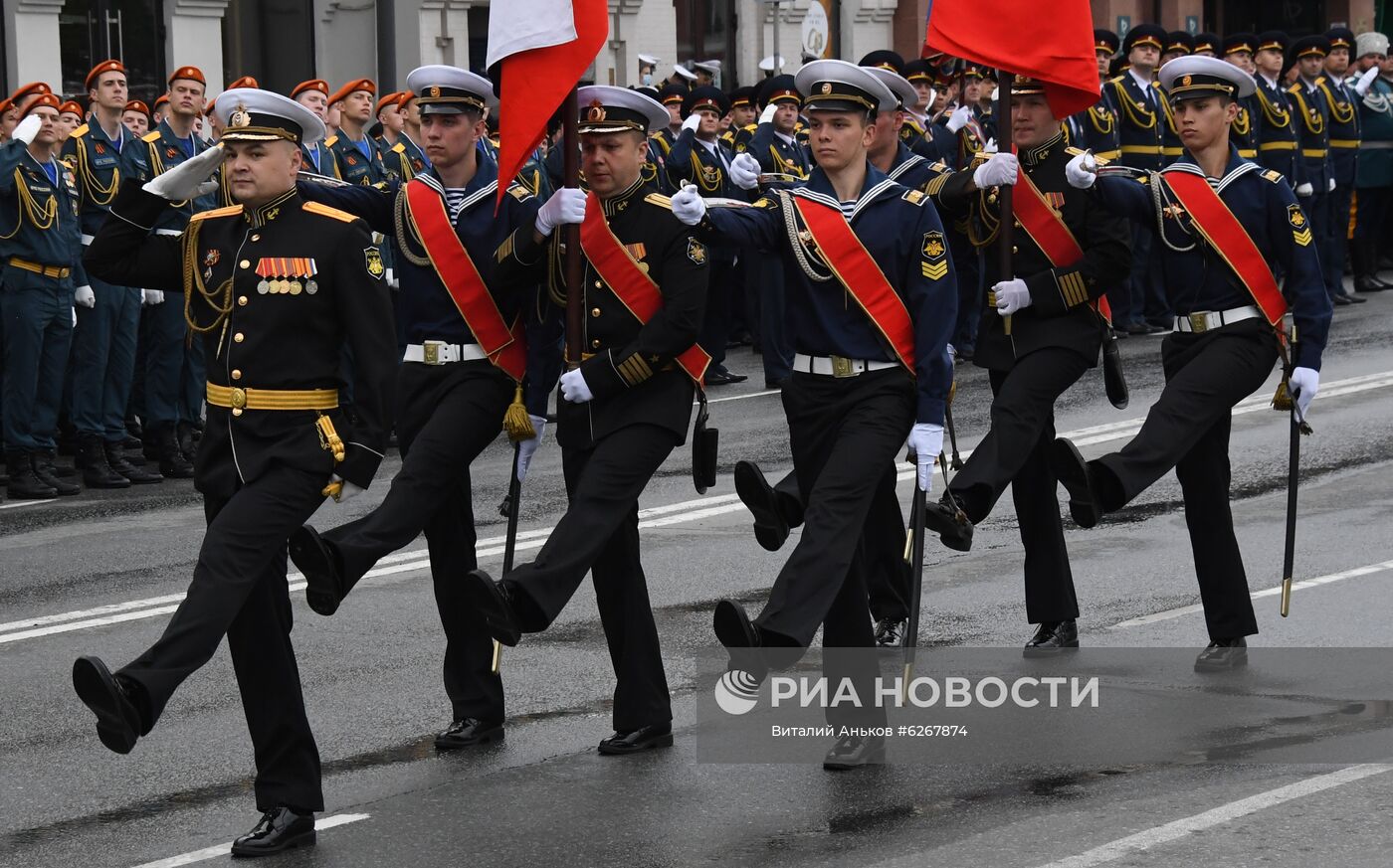 Генеральная репетиция парада Победы в городах России