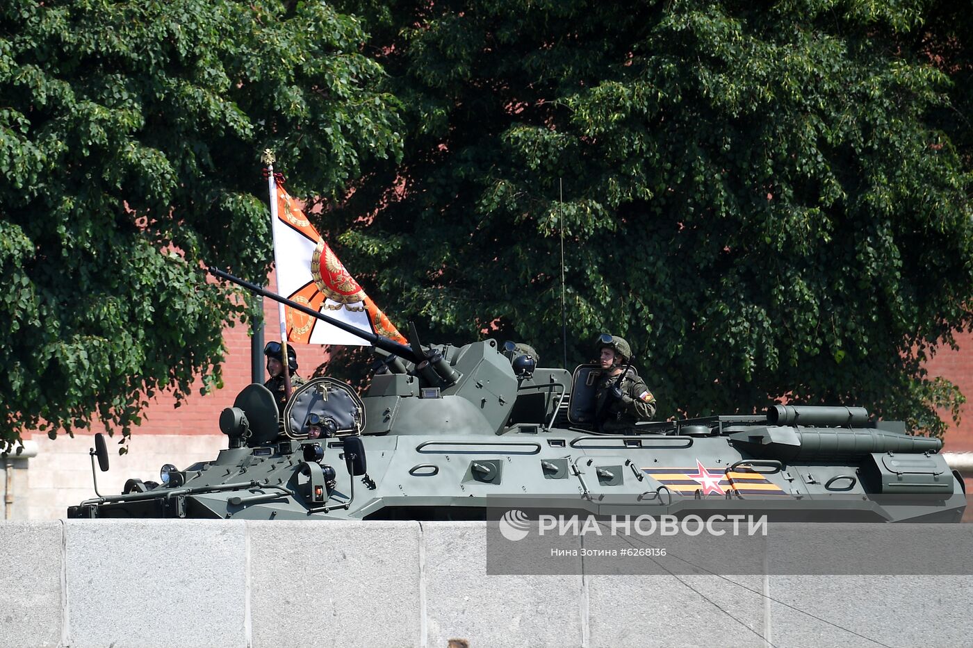 Генеральная репетиция парада Победы в Москве