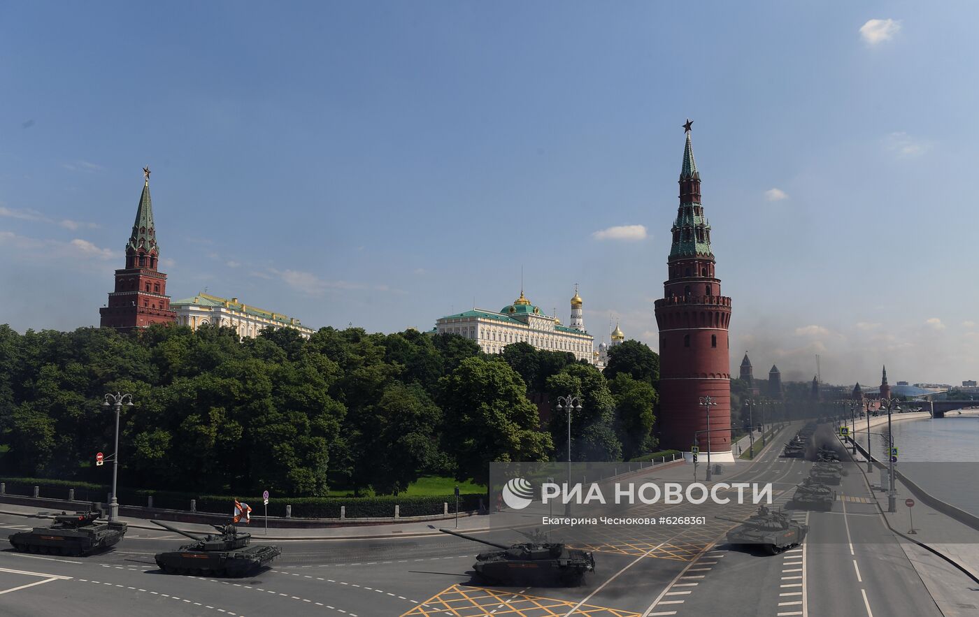 Генеральная репетиция парада Победы в Москве