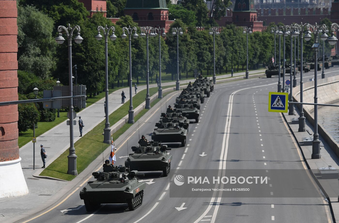 Генеральная репетиция парада Победы в Москве