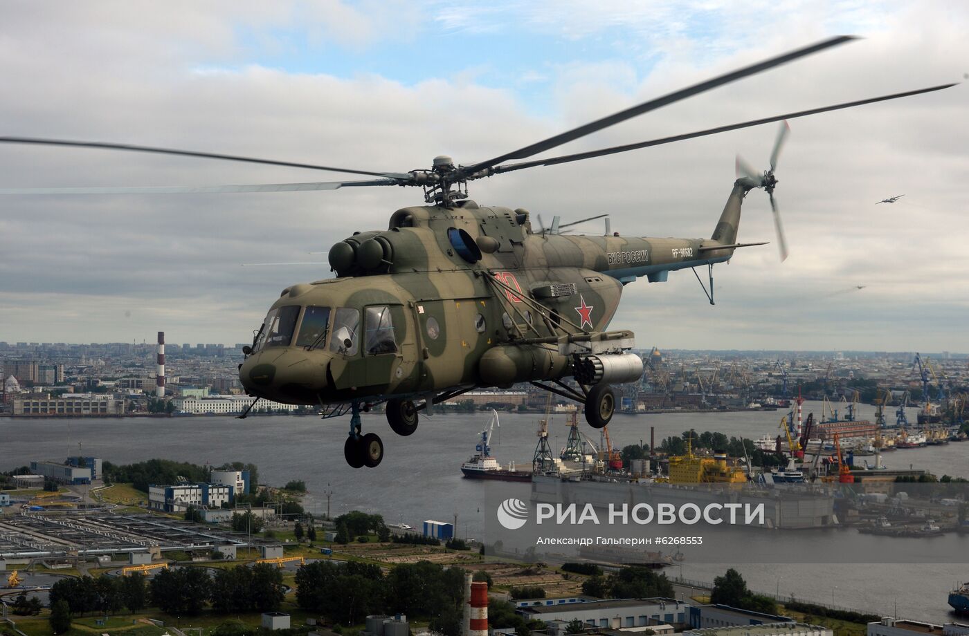 Генеральная репетиция парада Победы в городах России