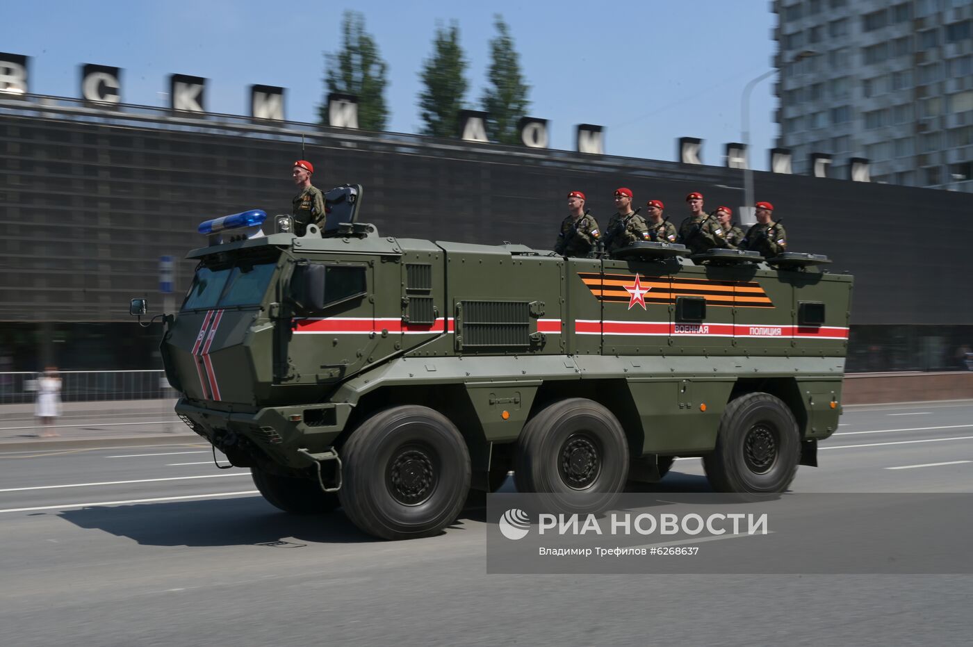 Генеральная репетиция парада Победы в Москве
