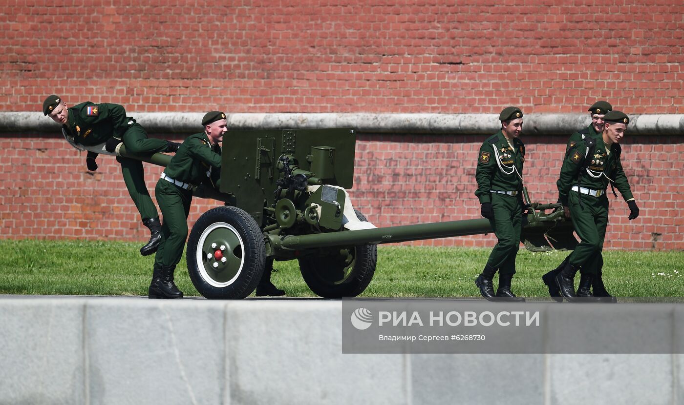 Генеральная репетиция парада Победы в Москве