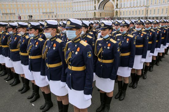 Генеральная репетиция парада Победы в городах России