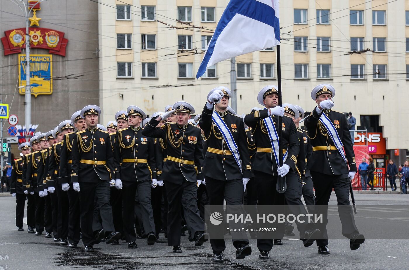 Генеральная репетиция парада Победы в Мурманске