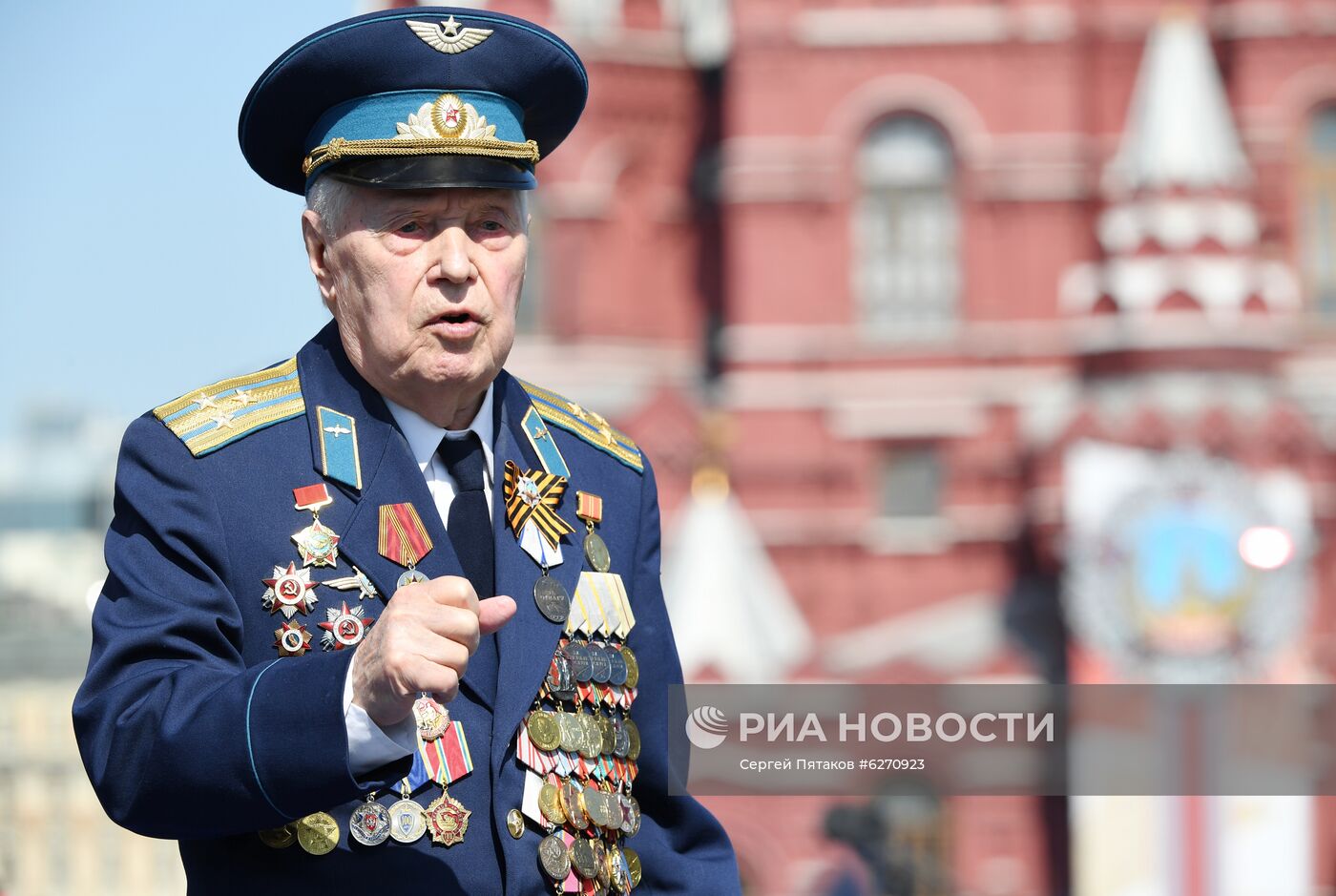 Военный парад в ознаменование 75-летия Победы