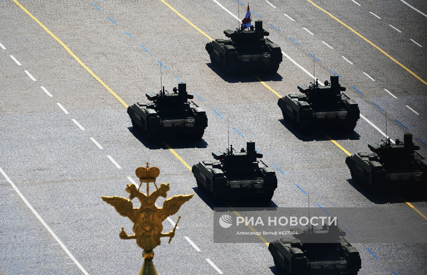 Военный парад в ознаменование 75-летия Победы