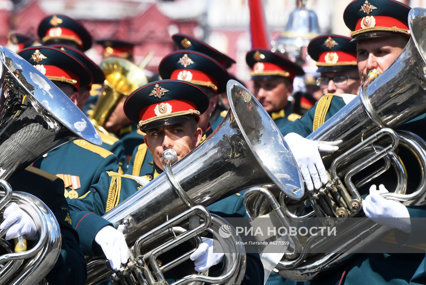 Военный парад в ознаменование 75-летия Победы