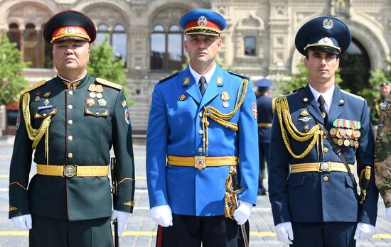 Военный парад в ознаменование 75-летия Победы