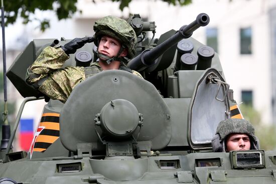 Военный парад в городах России в ознаменование 75-летия Победы