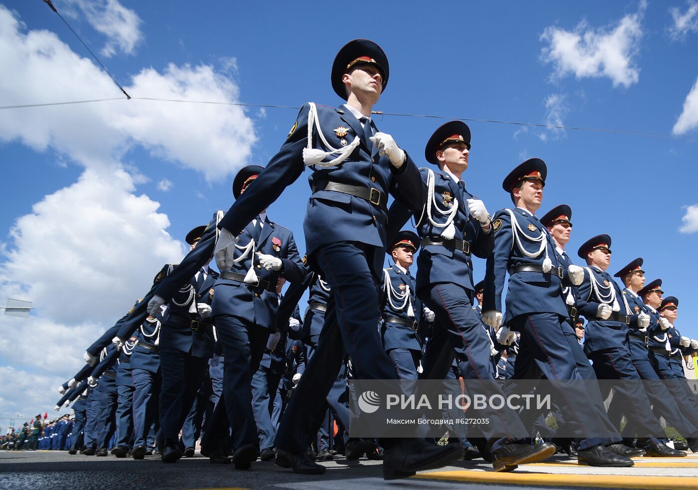 Военный парад в городах России в ознаменование 75-летия Победы
