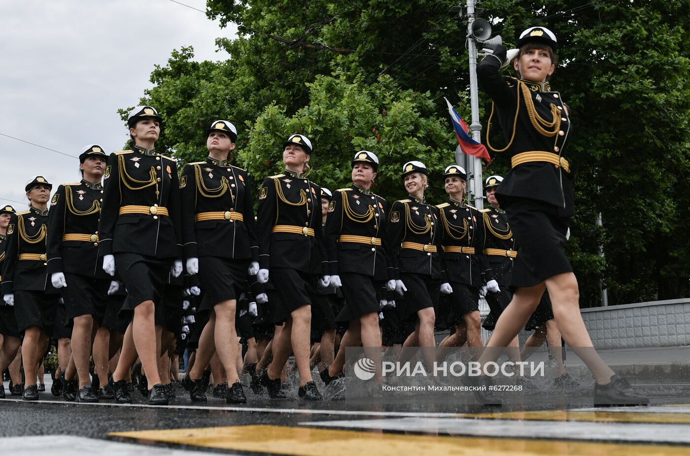 Военный парад в городах России в ознаменование 75-летия Победы