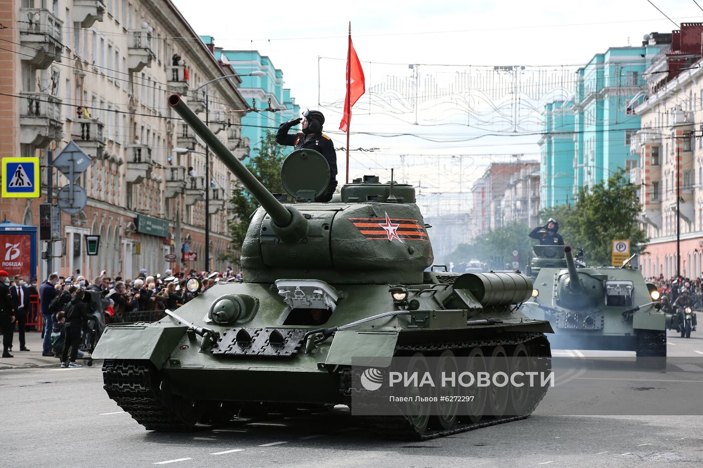 Военный парад в городах России в ознаменование 75-летия Победы