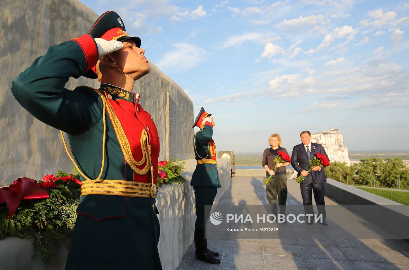 Торжественное открытие монумента "Родина-мать зовет!" после реставрации