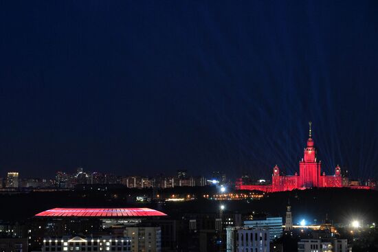 Акция "Лучи Победы" в Москве