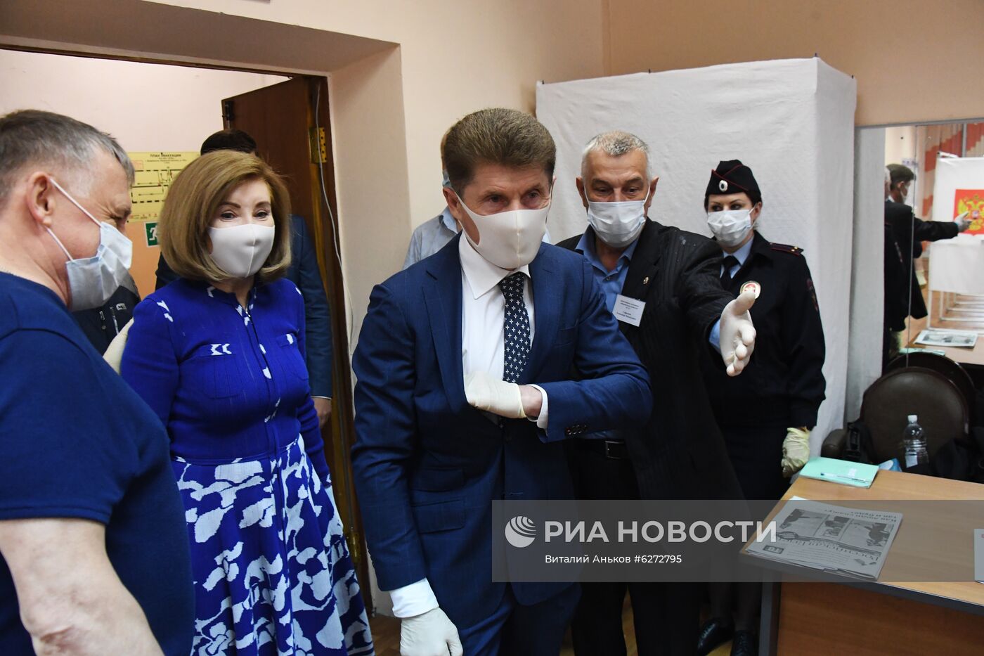 Голосование по внесению поправок в Конституцию РФ в городах России