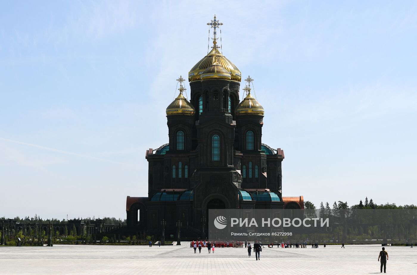 Главный храм Вооруженных Сил РФ  открылся для прихожан  