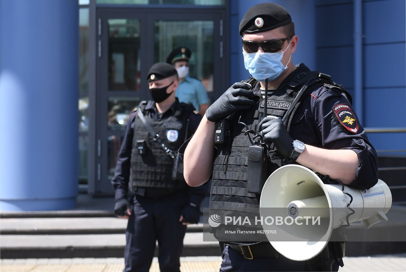 Оглашение приговора режиссеру К. Серебренникову