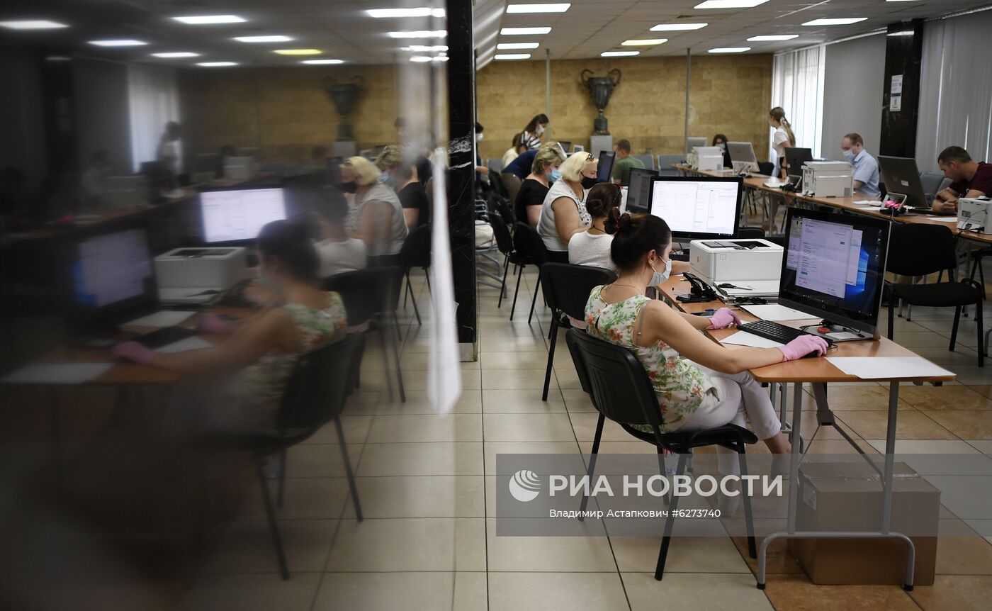 Работа приемной комиссии в московских университетах 