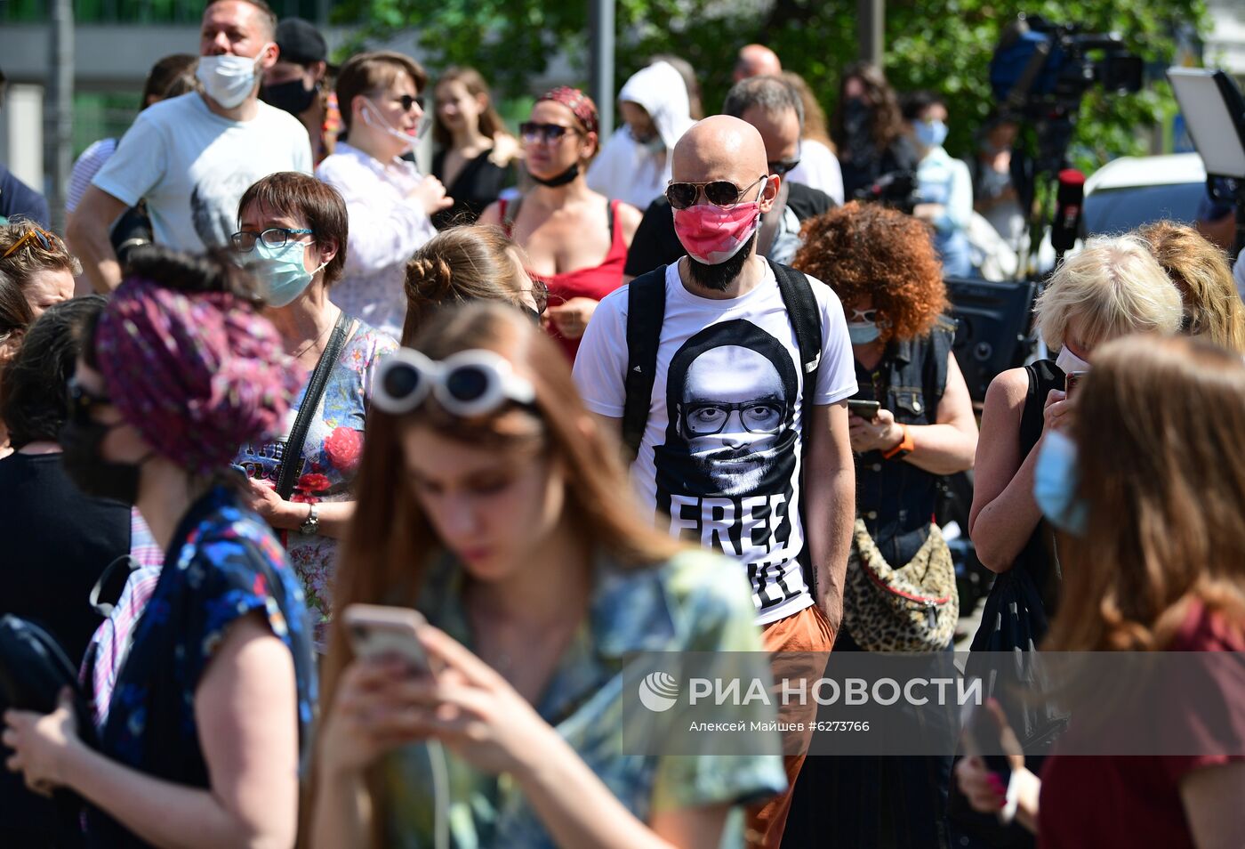 Оглашение приговора режиссеру К. Серебренникову