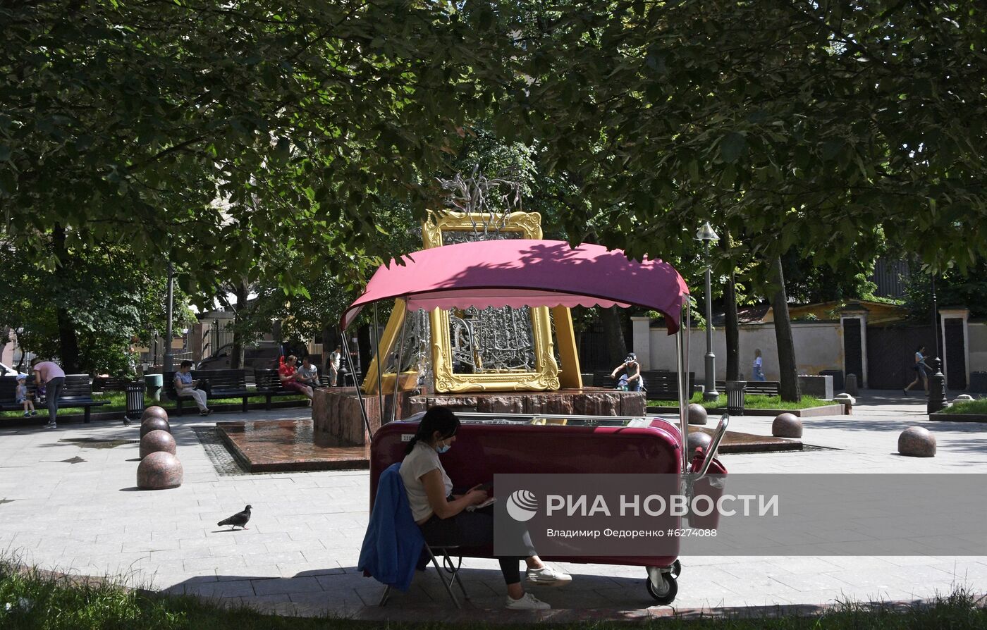 Теплая погода в Москве