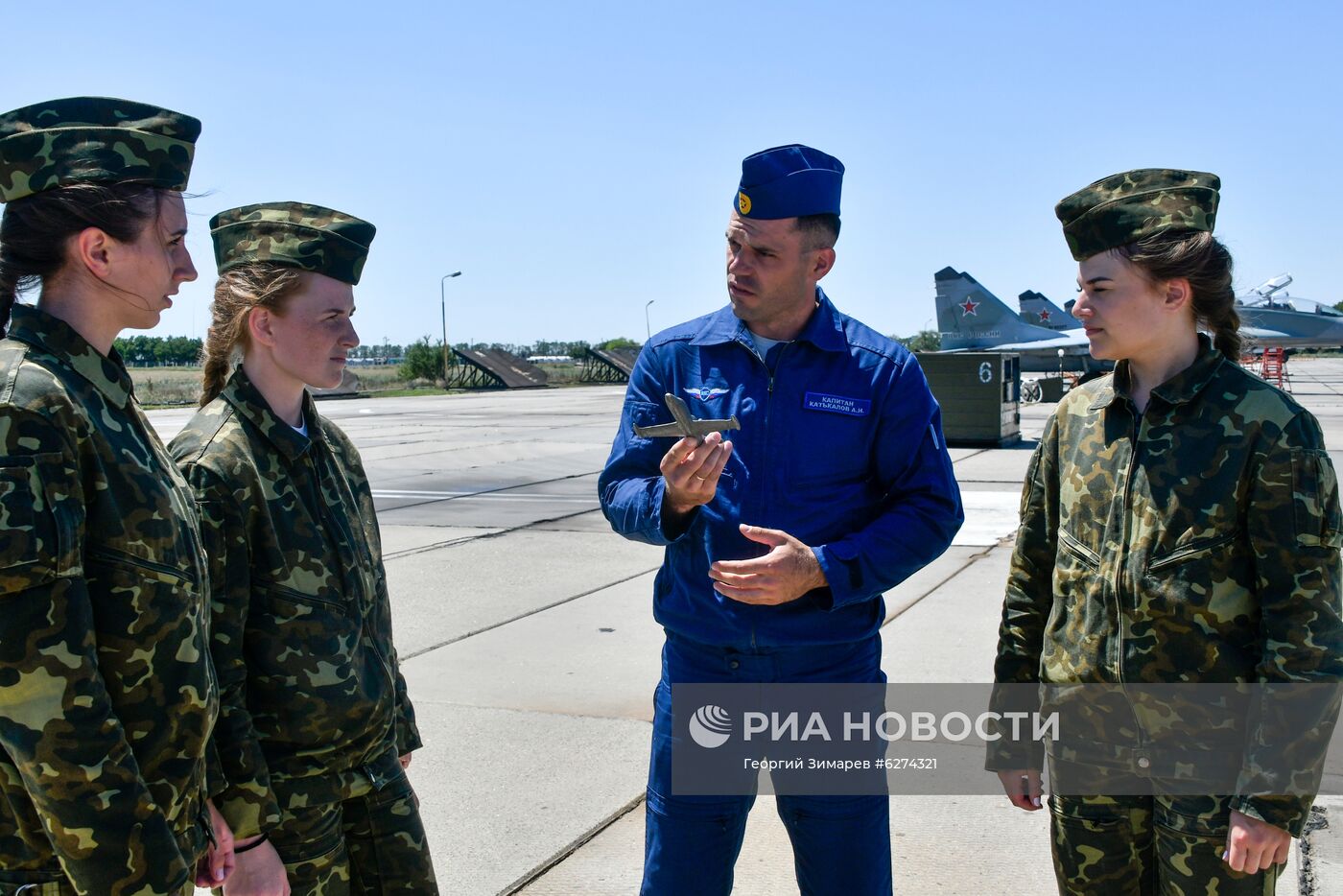 Летная практика в Краснодарском высшем военном авиационном училище