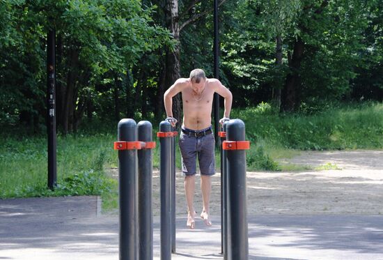 Теплая погода в Москве