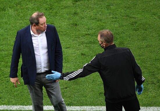 Футбол. РПЛ. Матч "Рубин" - "Локомотив"