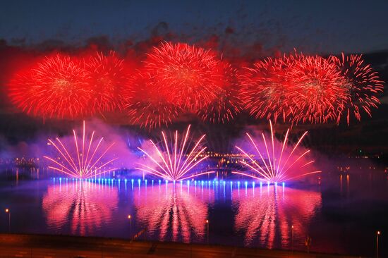 Праздник выпускников "Алые паруса" в Санкт-Петербурге