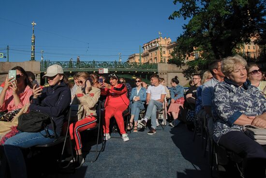 Открытие навигации по рекам и каналам в Санкт-Петербурге