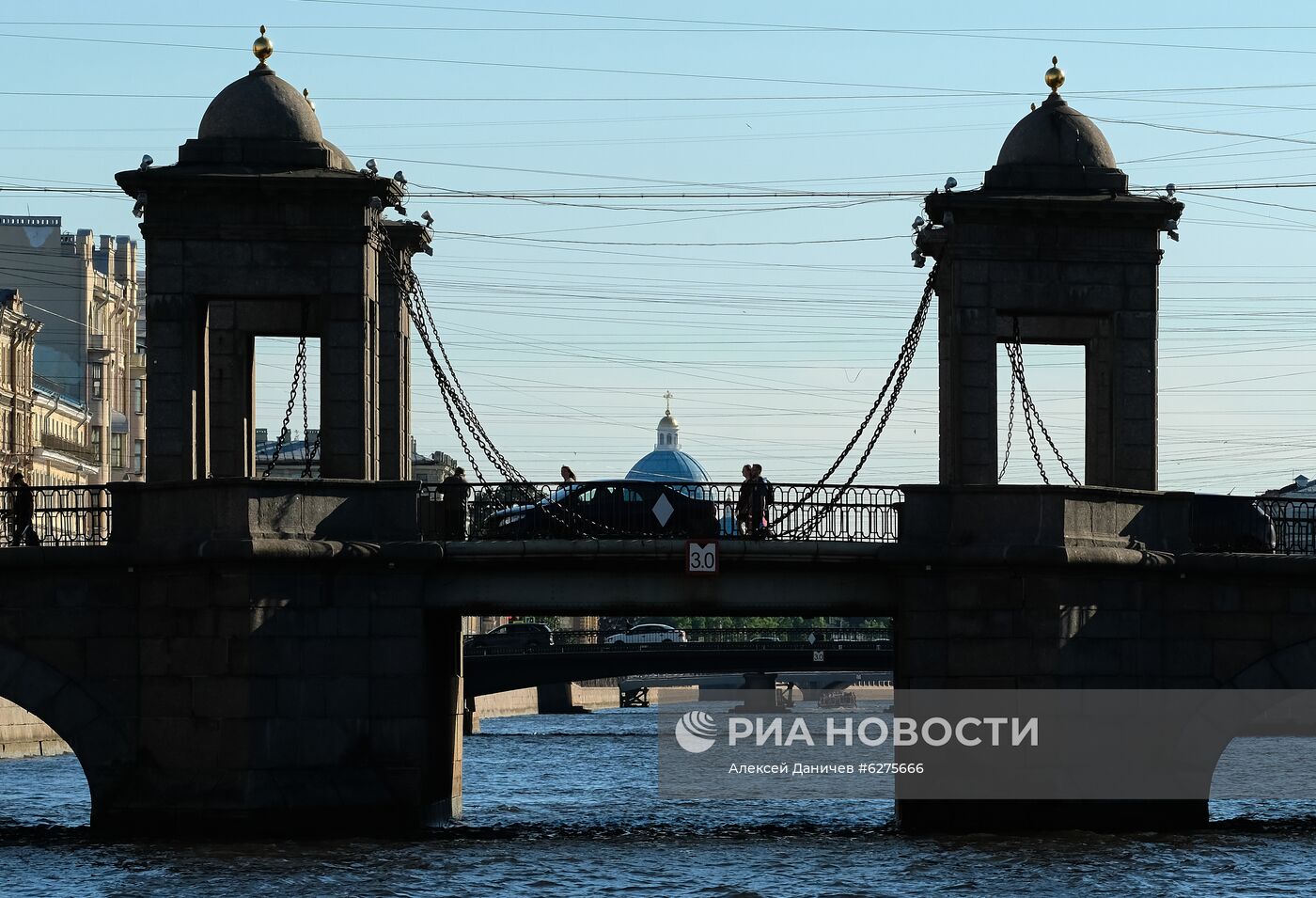 Открытие навигации по рекам и каналам в Санкт-Петербурге