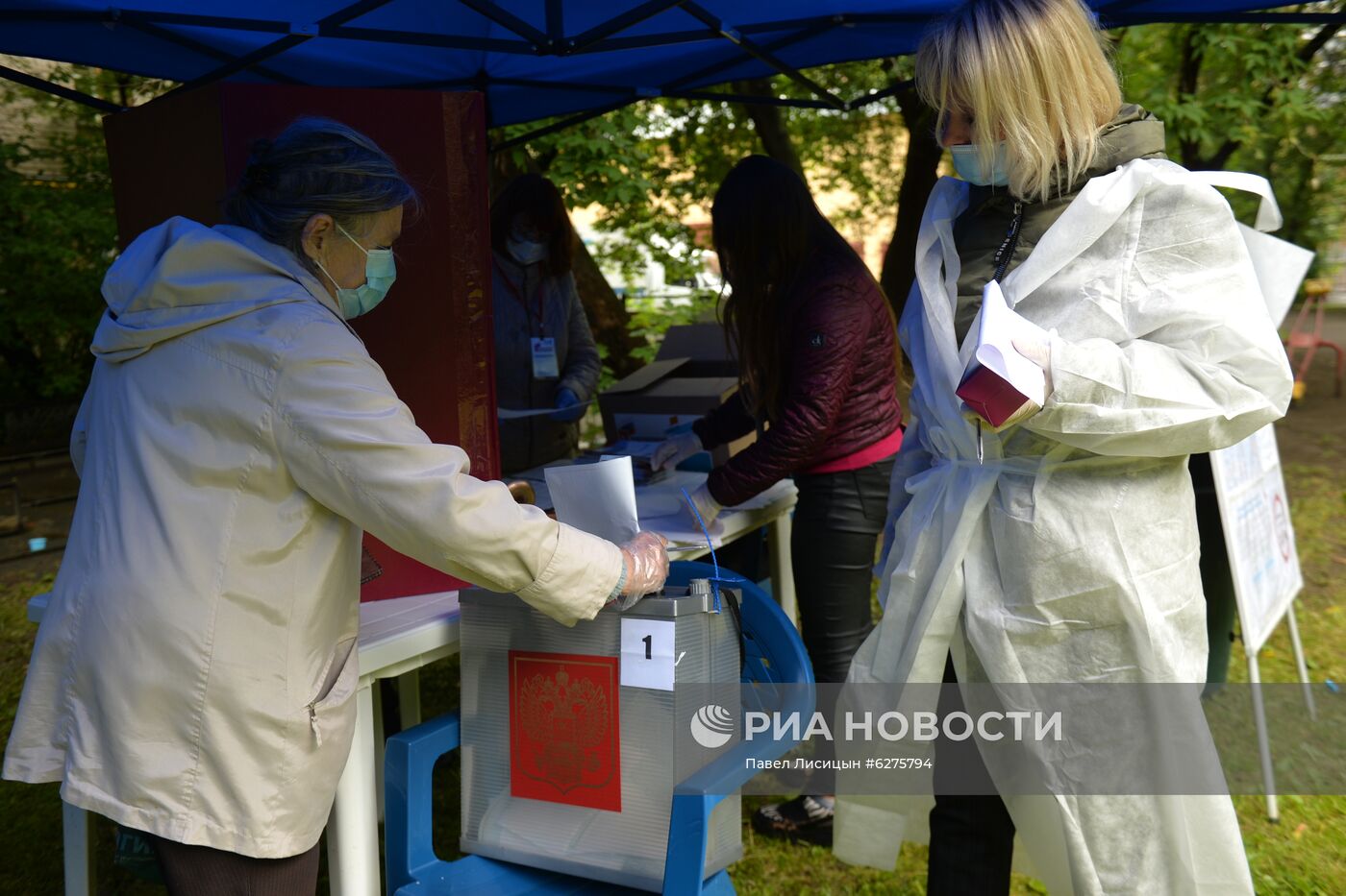 Голосование по внесению поправок в Конституцию РФ в регионах России