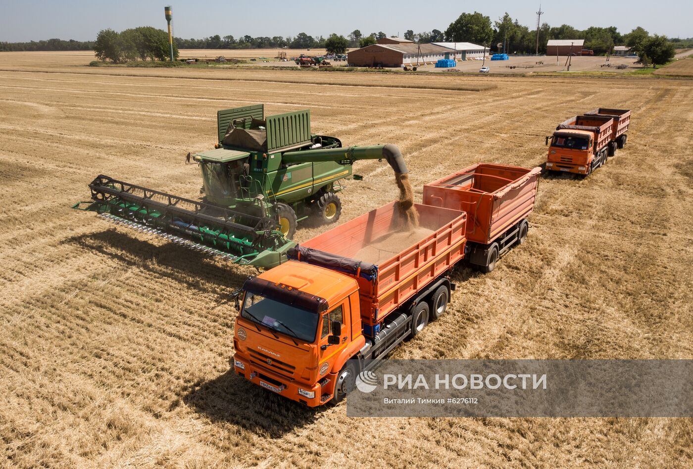 Уборка урожая зерновых в Краснодарском крае