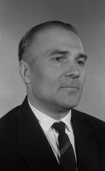 Заместитель главного инженера комбината "Североникель" В. С. Тарасов